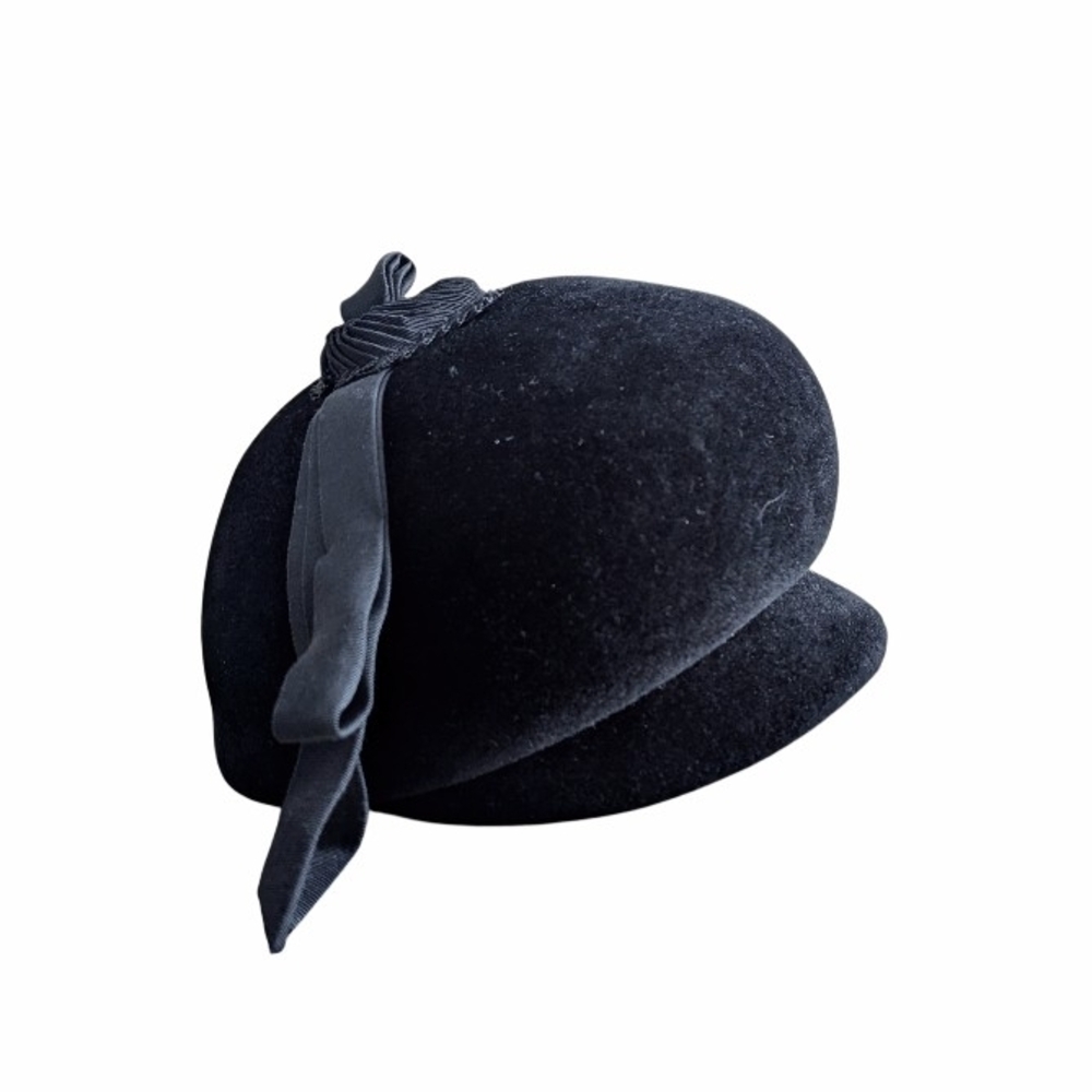 Gorgeous Vintage Evelyn Varon Velvet Beret, Small - Picture 7 of 7